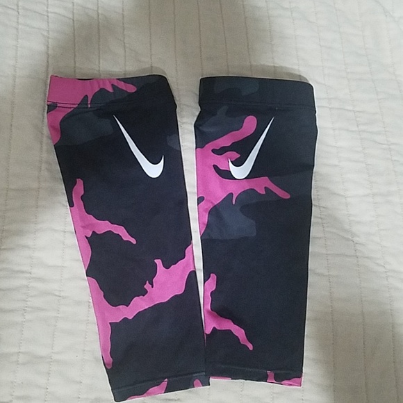 Nike Other - Pink Camo Compression Sleeves